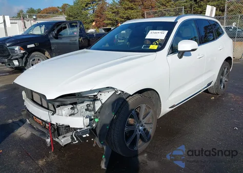 2020 Volvo Xc60 T5 Inscription from USA, damaged, VIN YV4102RL3L1421137